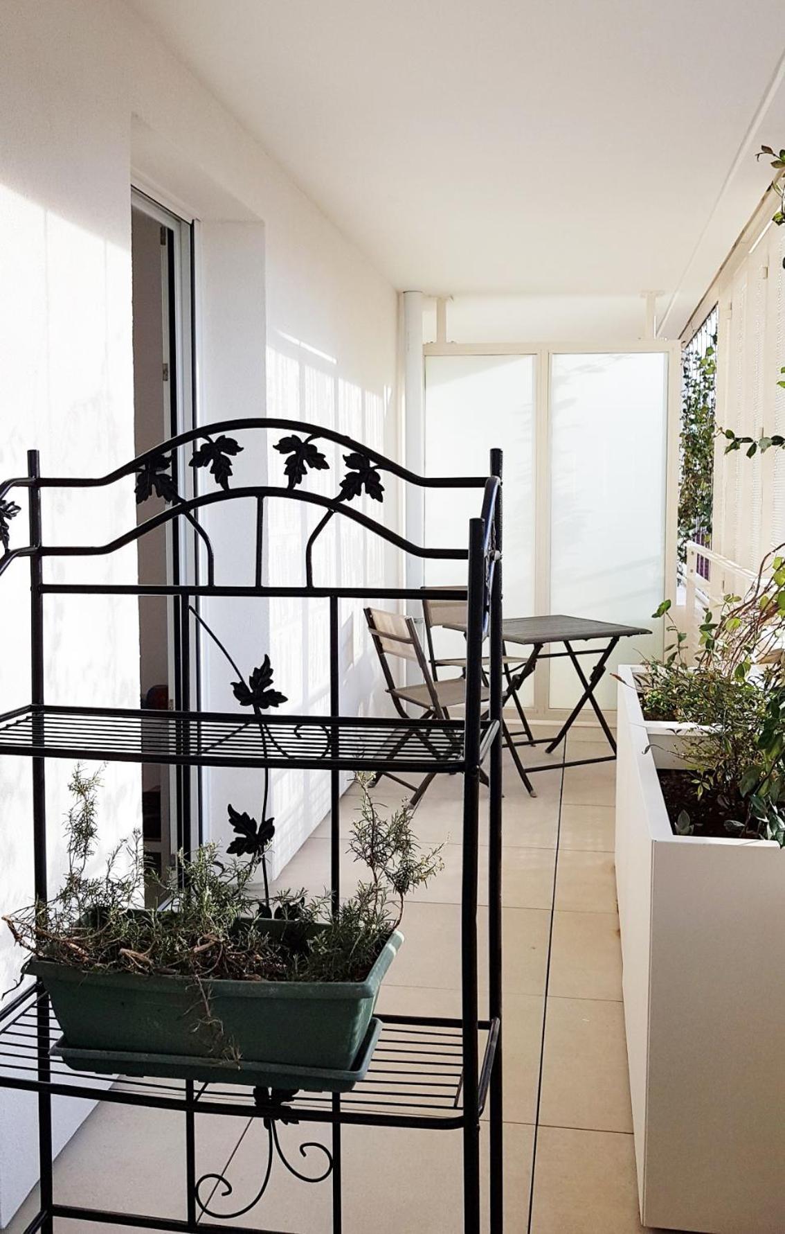 Appartement Centre Ville Beaux Arts 2 Personnes Calme Et Confort مونبيلييه المظهر الخارجي الصورة